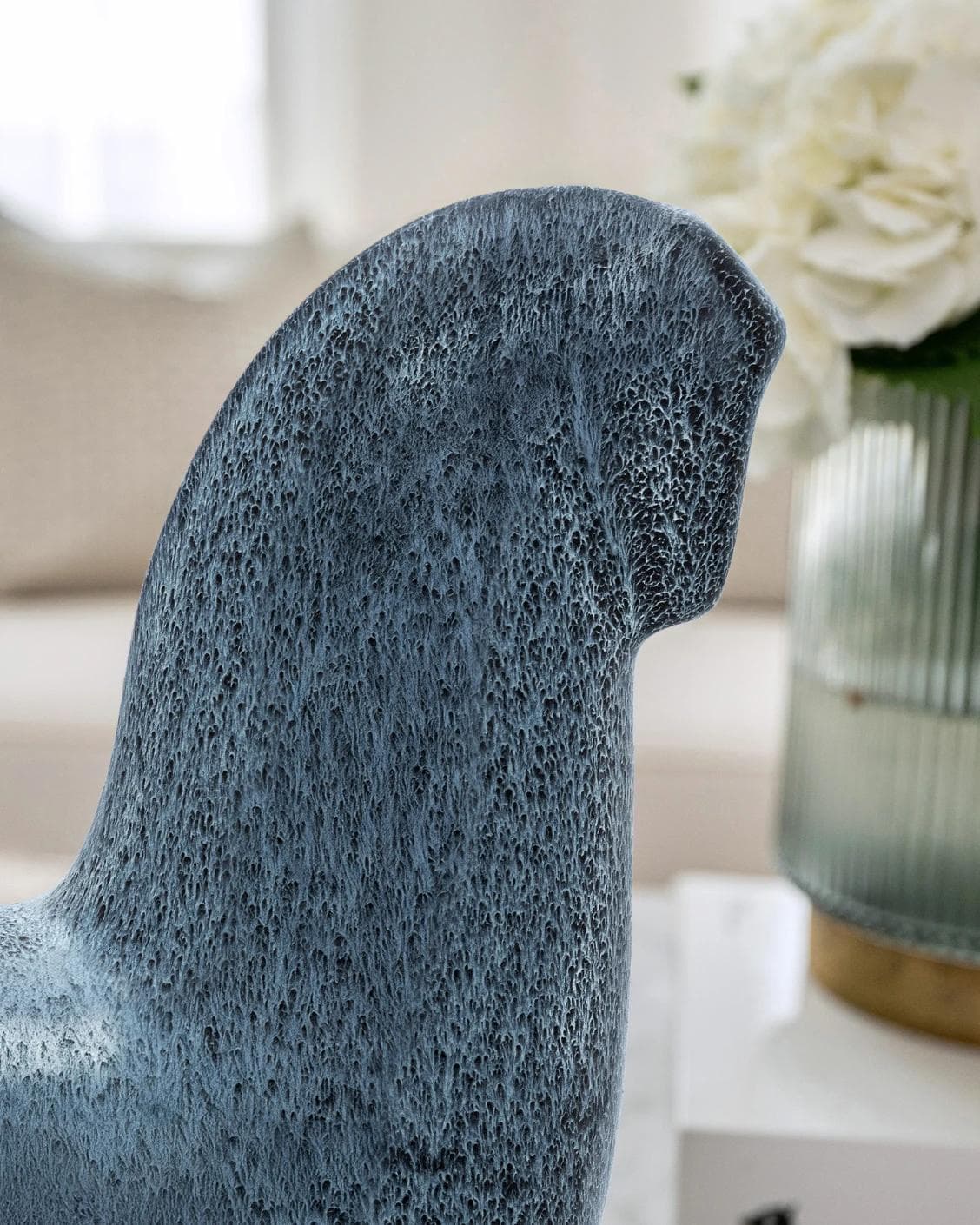 London Arneson I statues and sculptures in blue, shown in a lifestyle close-up as image 4