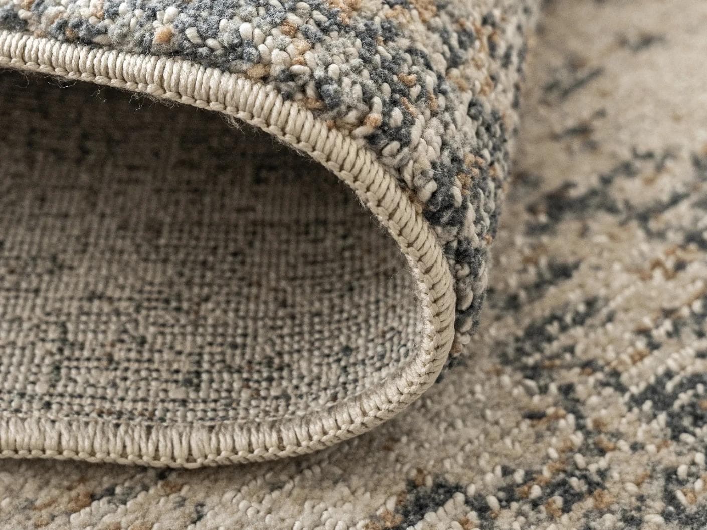 Marco Azure carpet in cream, grey and beige, shown in a product close-up as image 14