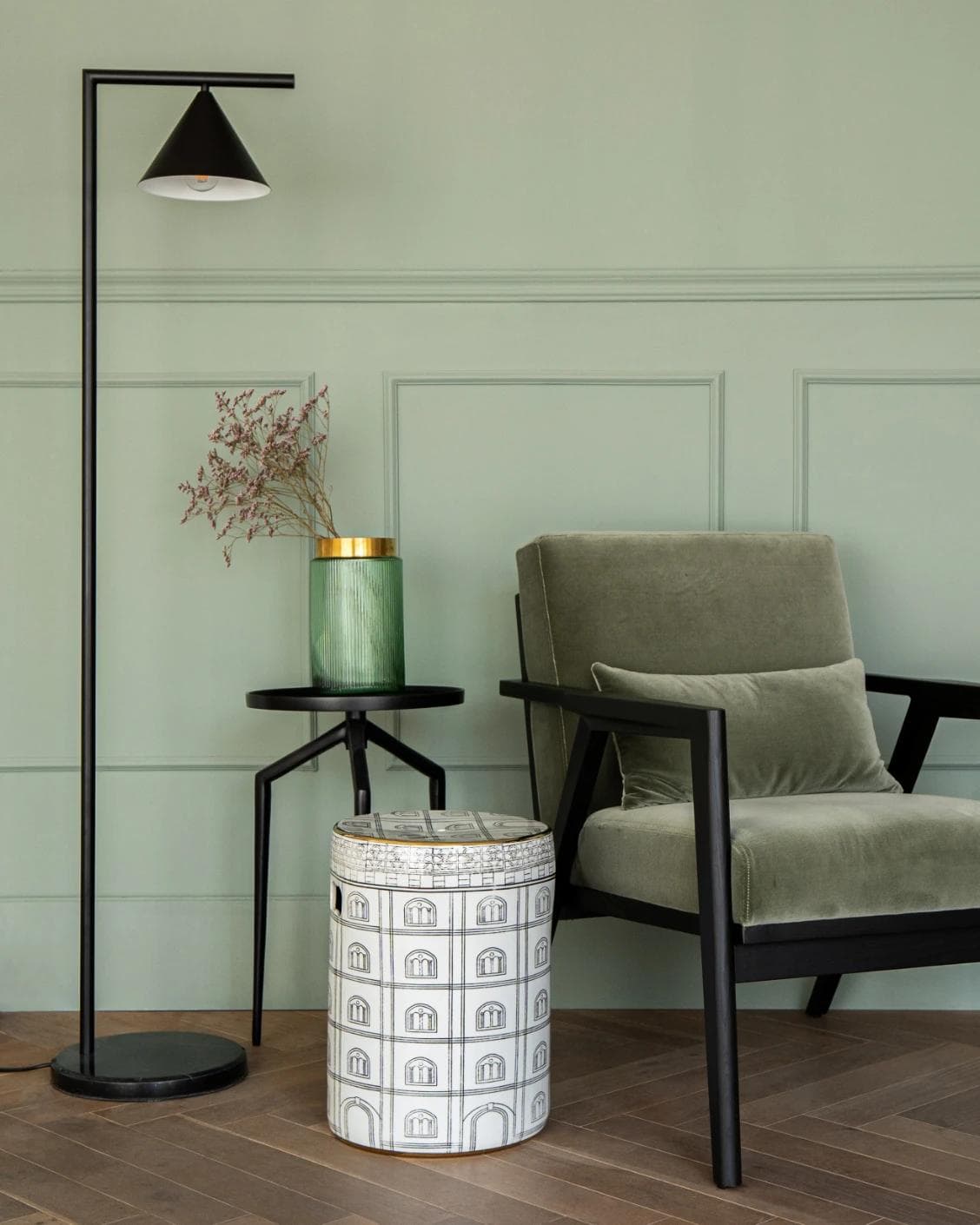 Mia Jacobsen II stools in black and white, shown in a lifestyle front view as image 11