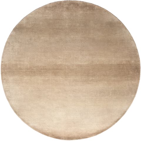 Oscar Sandy carpets in beige, shown in a product top view as image 1
