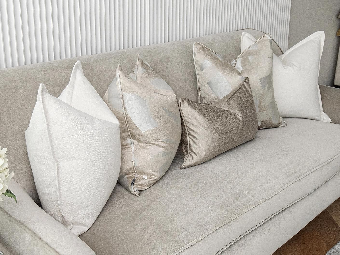 Harry Bundle bundle - indoor in gold, beige, silver and white, shown in a lifestyle left view as image 3