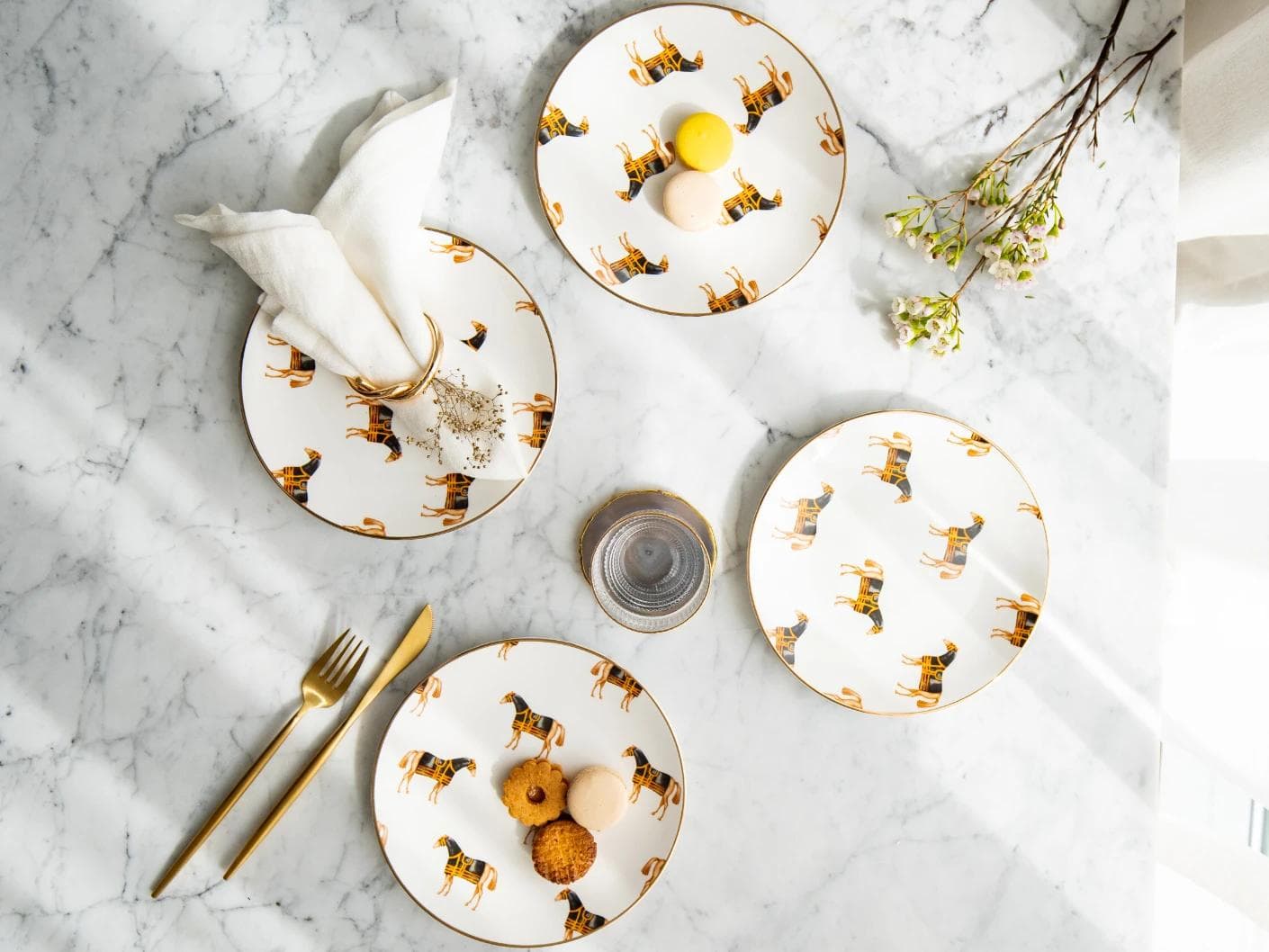 Sabina Viktoria plates in white, shown in a lifestyle top view as image 6