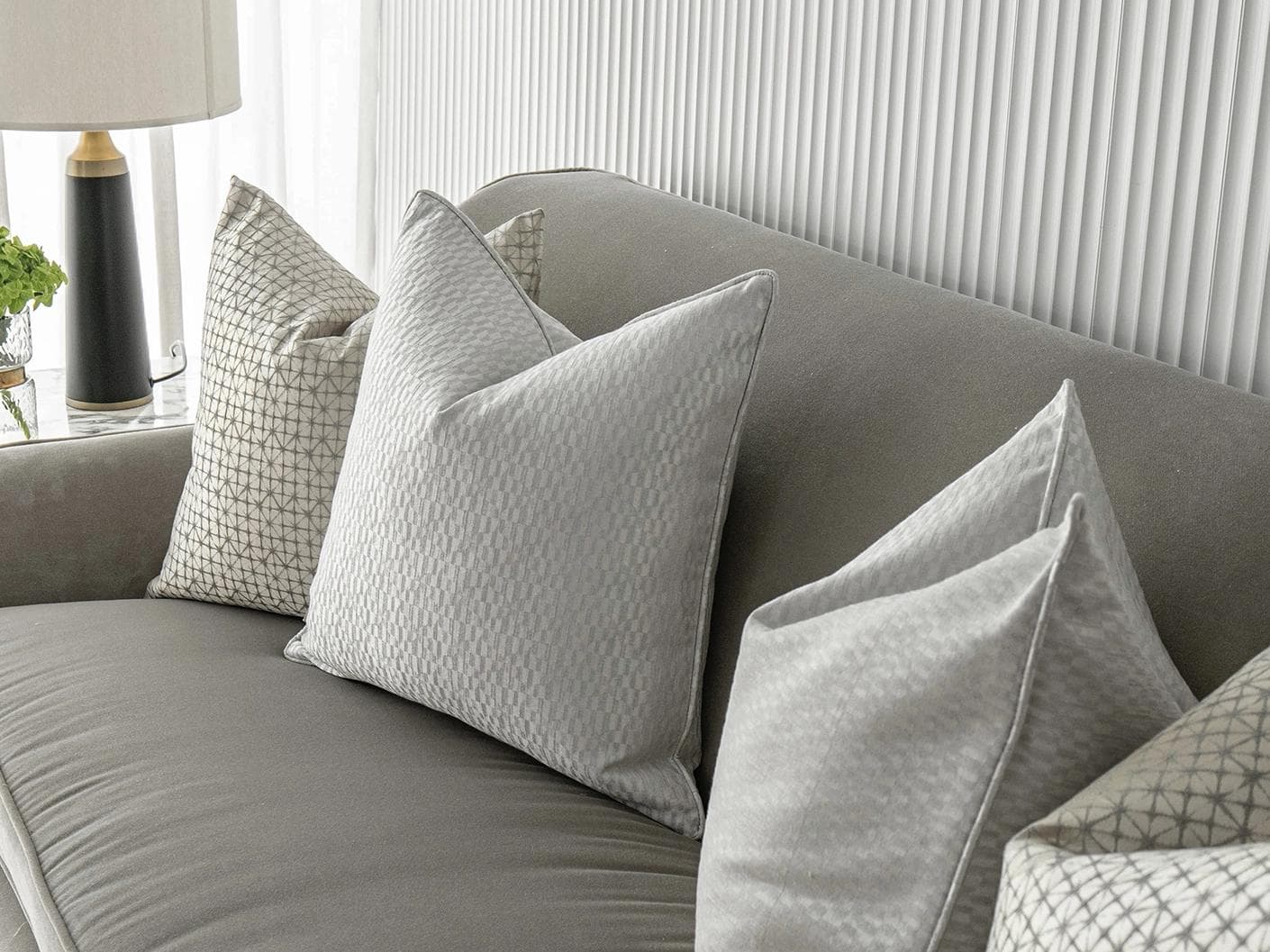 Isabelle Bundle bundle - indoor in silver and white, shown in a lifestyle right view as image 3