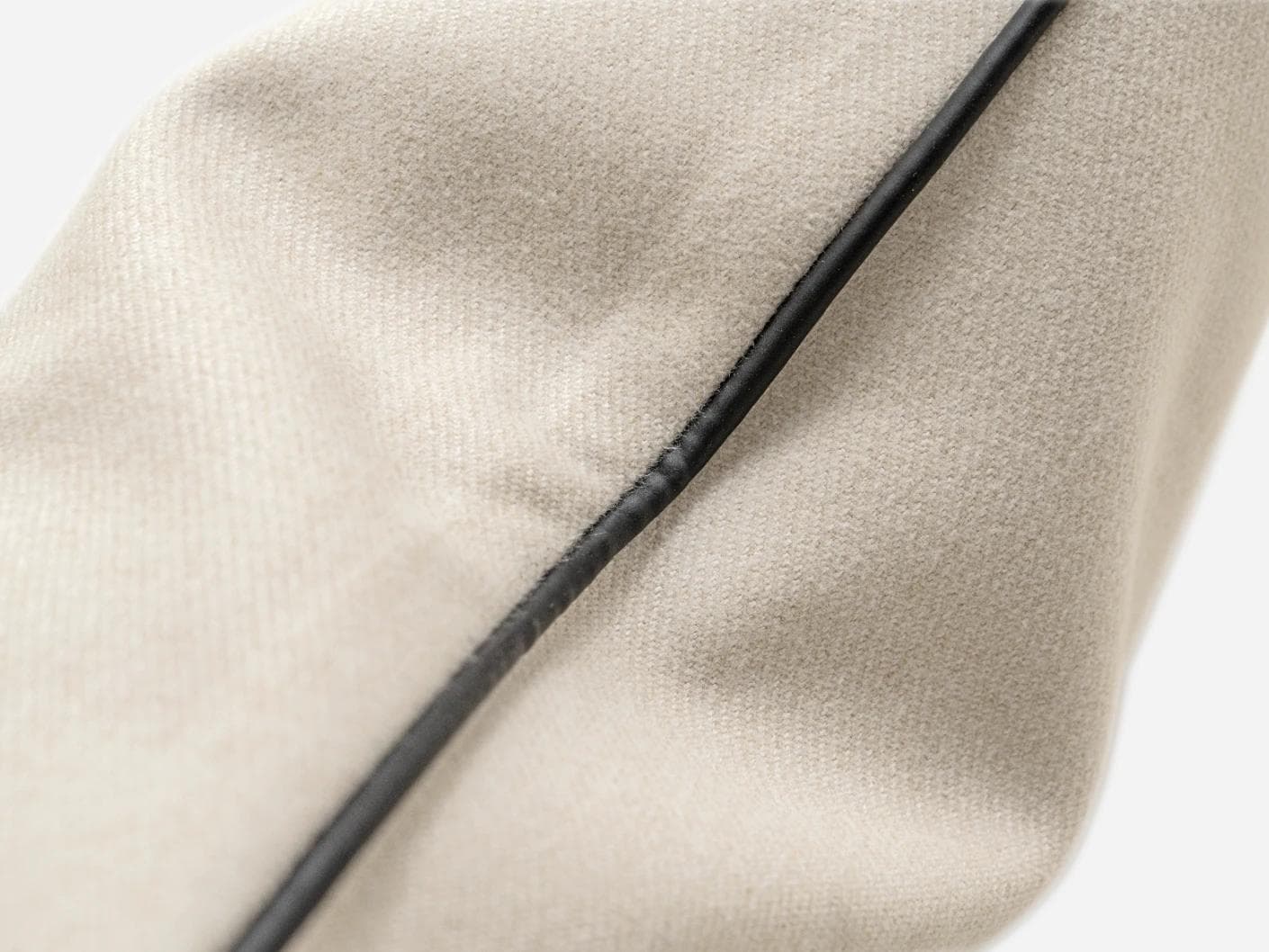 Silvie Bianca II cushion in off white, shown in a product top view as image 9