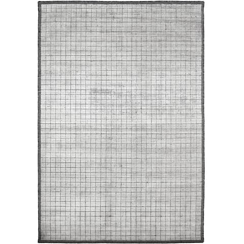 Taylor Bianca carpets in black and white, shown in a product top view as image 1