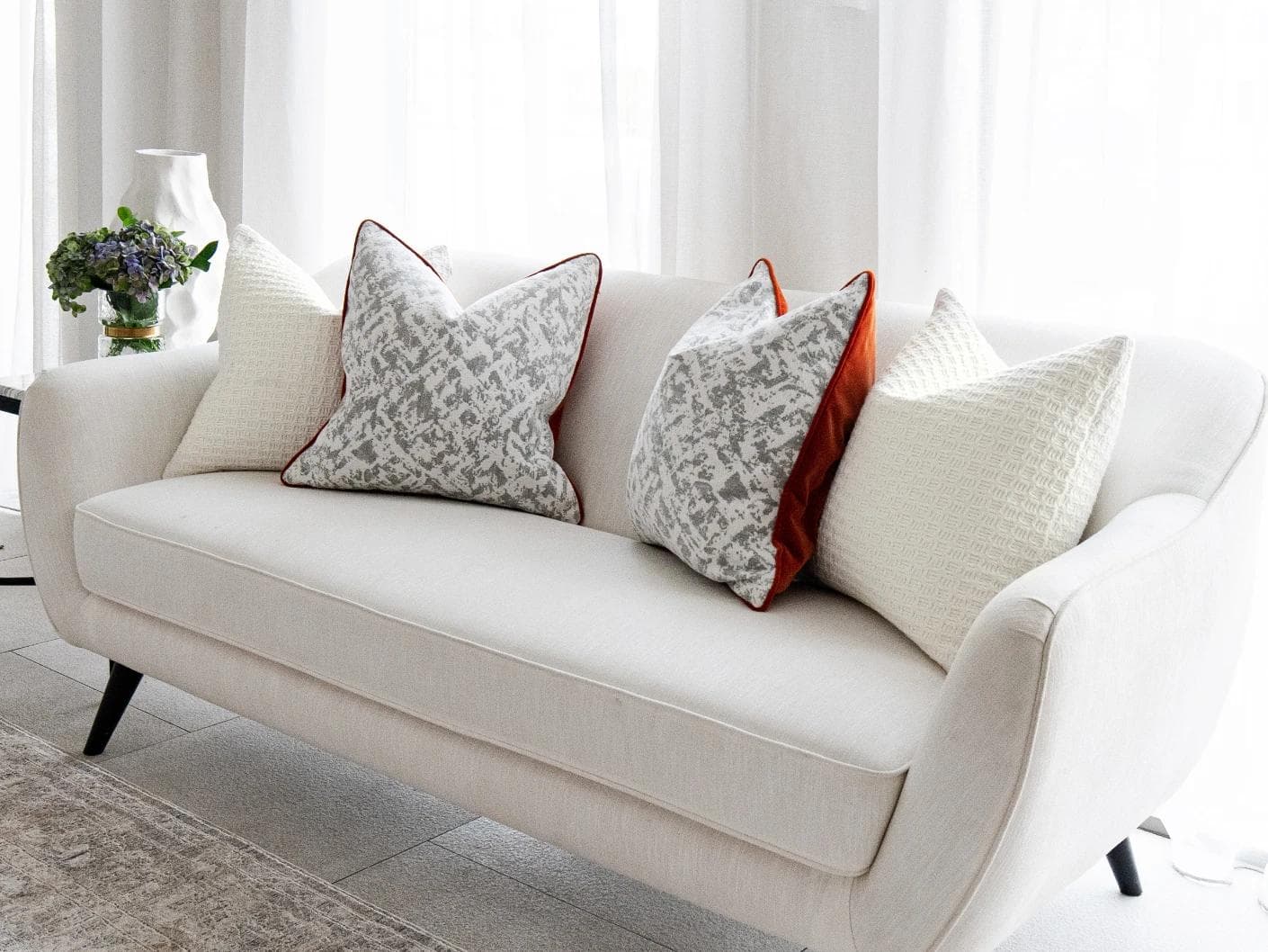 Vivien Bundle bundle - indoor in white and silver, shown in a lifestyle right view as image 2