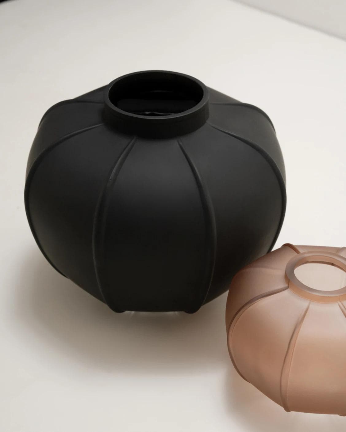 Valeria Storms Bundle vases in black, shown in a lifestyle top view as image 8