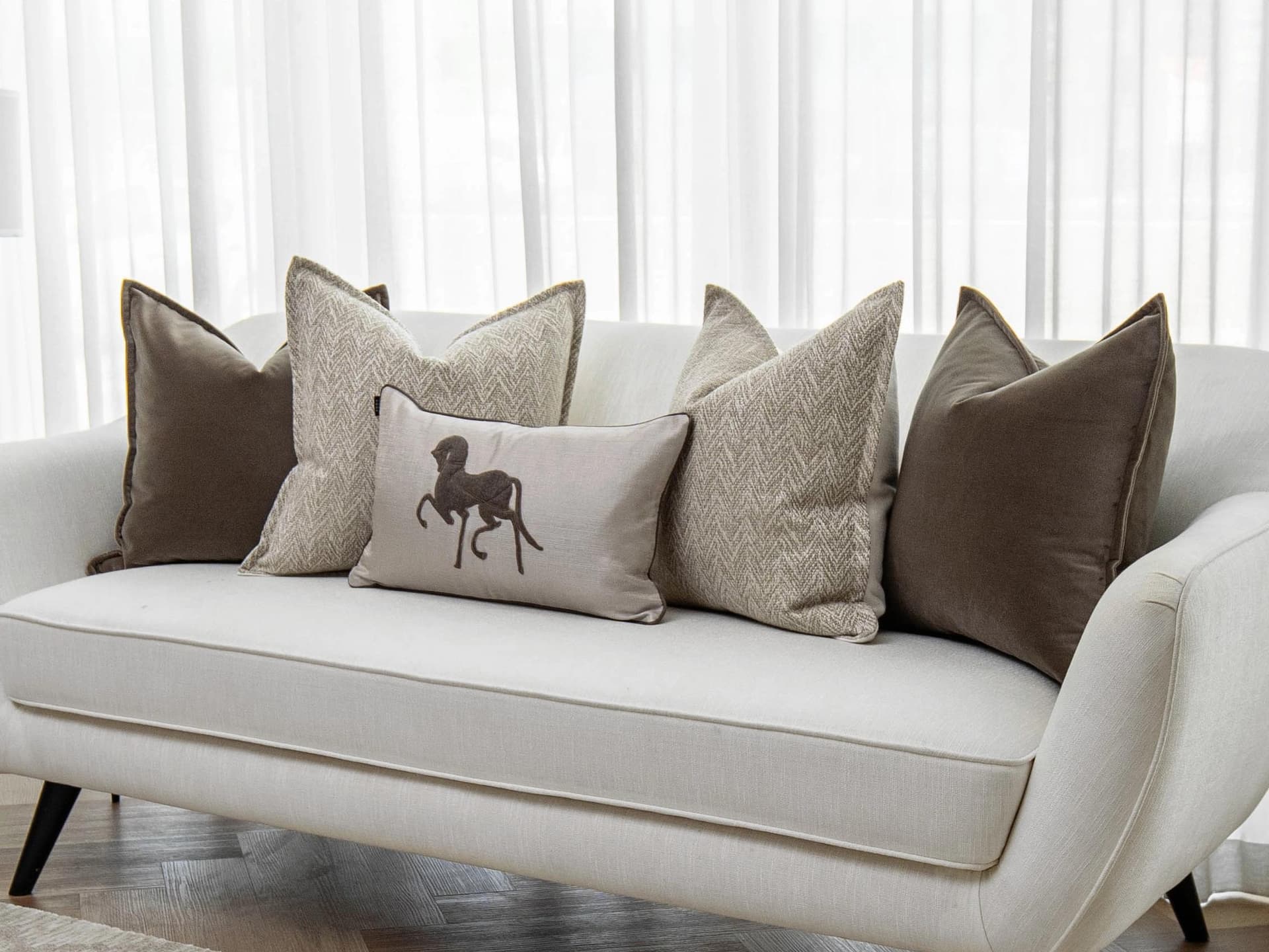 Gracia Bundle bundle - indoor in brown, shown in a lifestyle right view as image 2