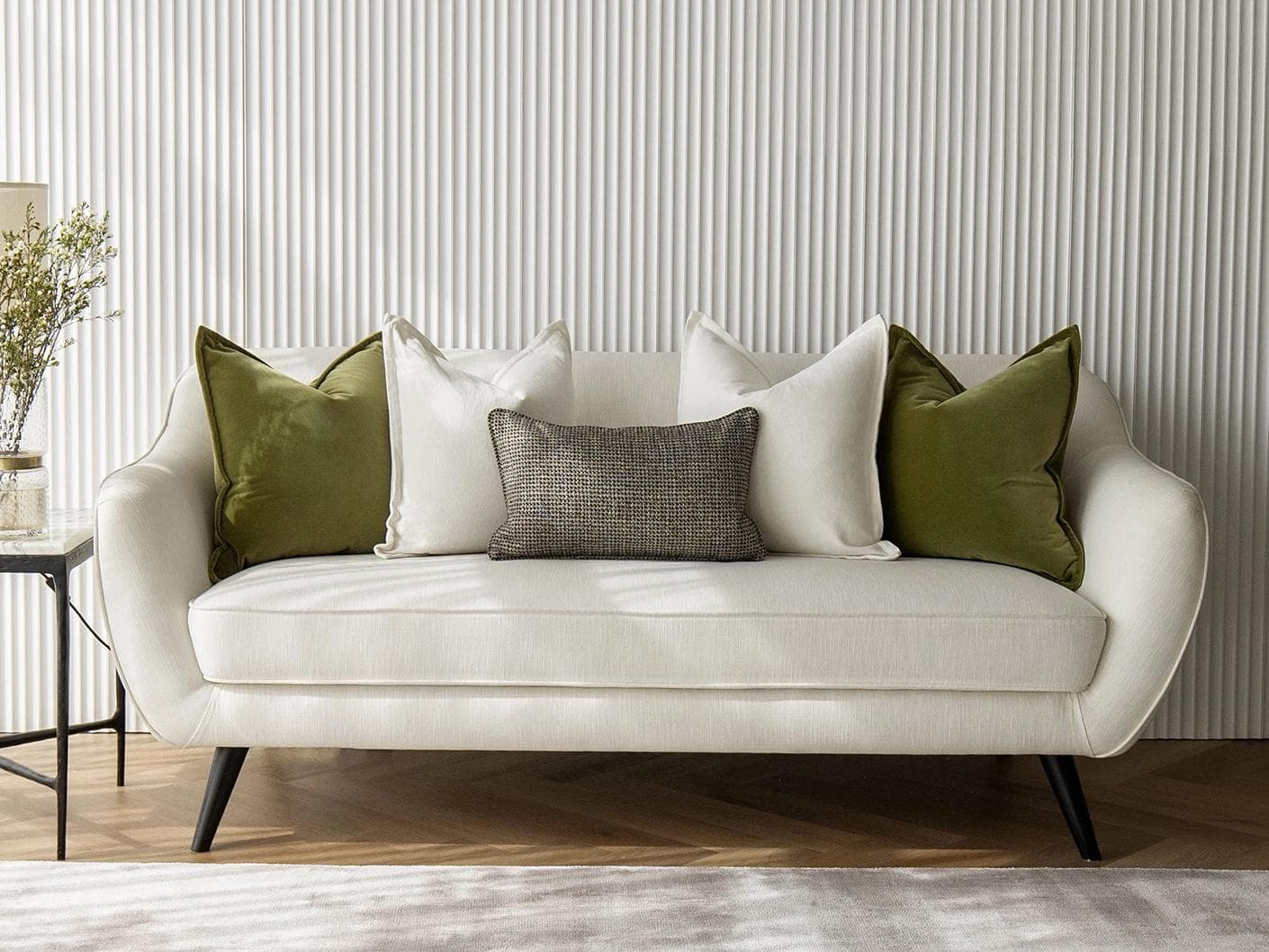 Oona Bundle bundle - indoor in white, green and black, shown in a lifestyle front view as image 1