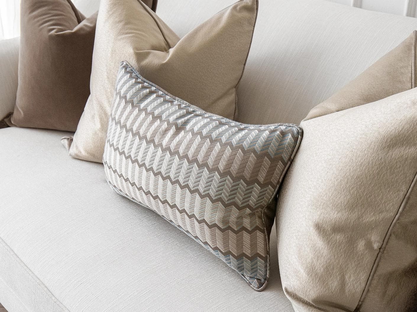 James Bundle bundle - indoor in silver, blue, brown and beige, shown in a lifestyle right view as image 3