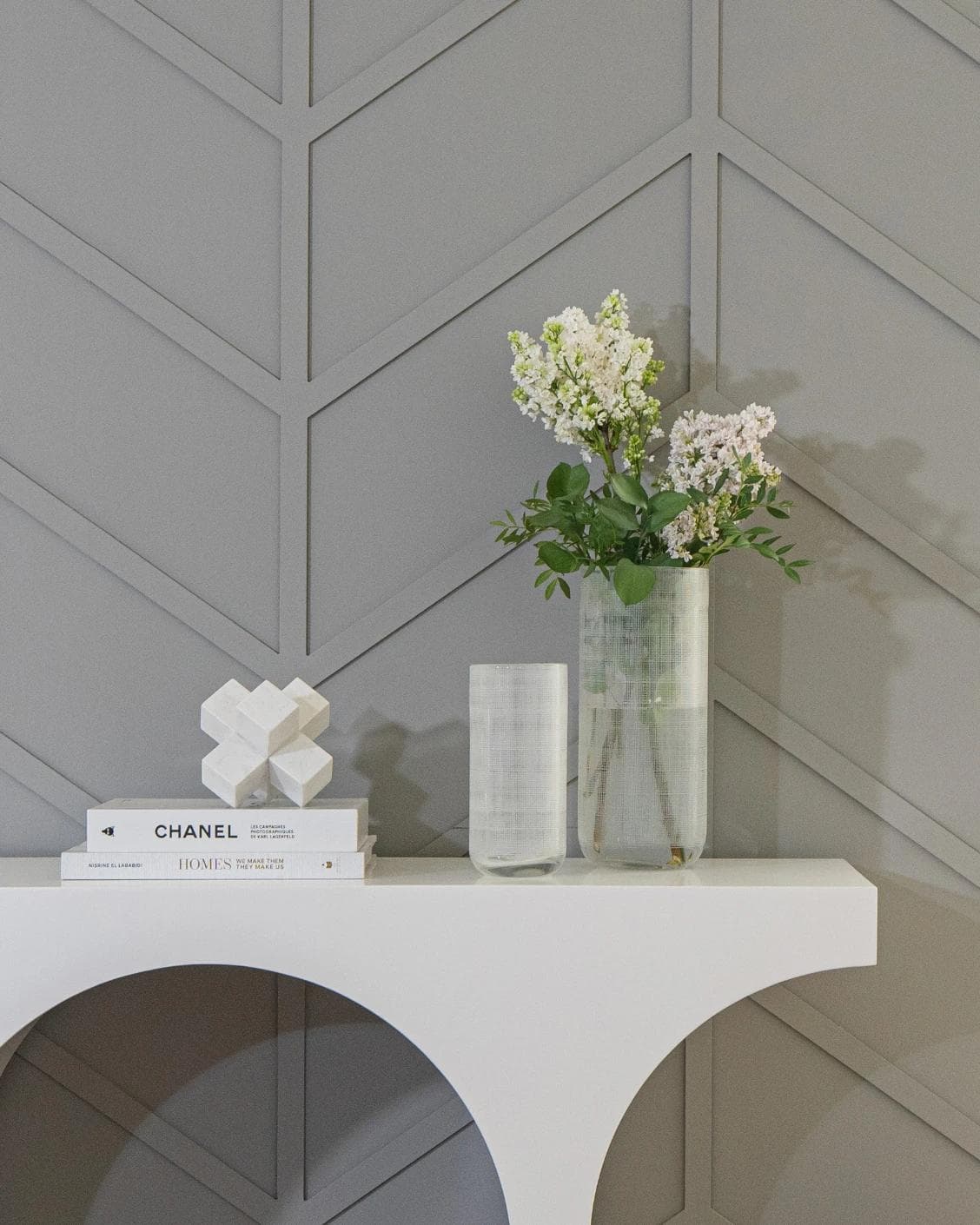 Zaha Bundle vases in white and translucent, shown in a lifestyle front view as image 7