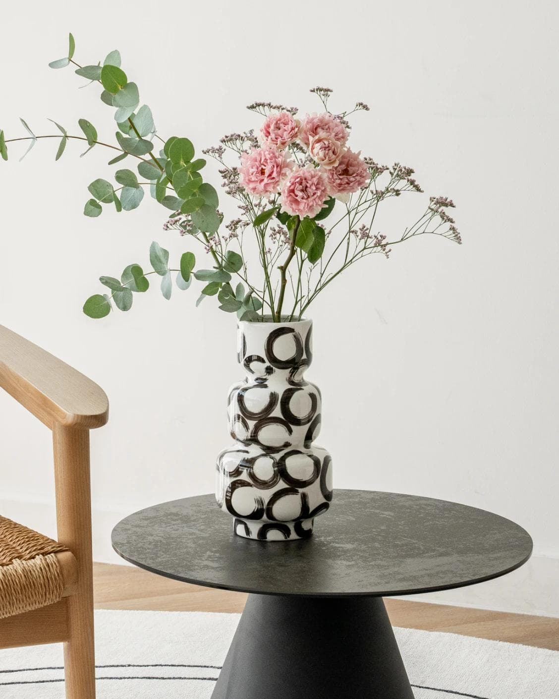 Zara Arneson vases in white and black, shown in a lifestyle front view as image 5