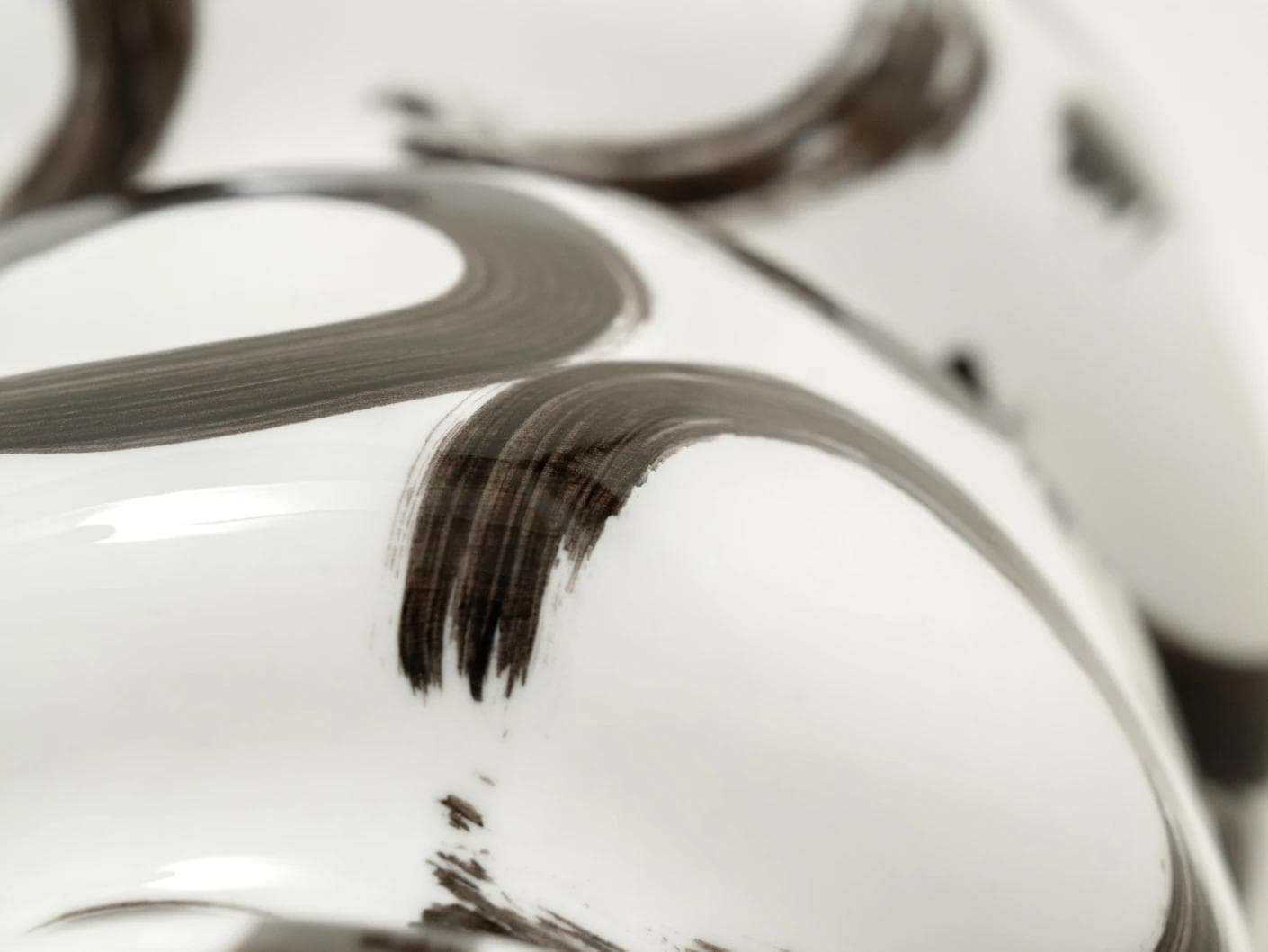 Zara Arneson vases in white and black, shown in a product close-up as image 7