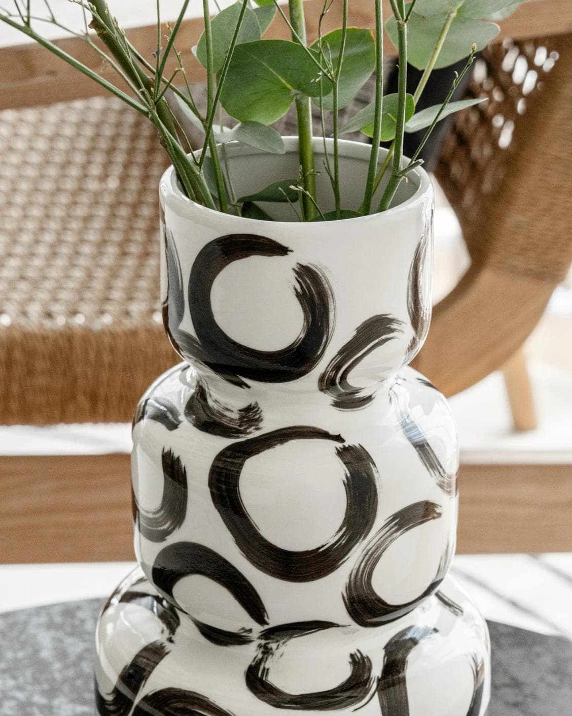 Zara Arneson vases in white and black, shown in a product close-up top view as image 8